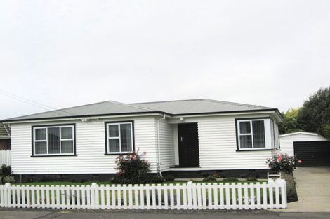 Photo of property in 5 Moyna Avenue, Dallington, Christchurch, 8061