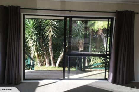 Photo of property in 2/29 Glendale Road, Glen Eden, Auckland, 0602