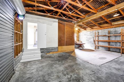 Photo of property in 25 Hunter Street, Hawera, 4610