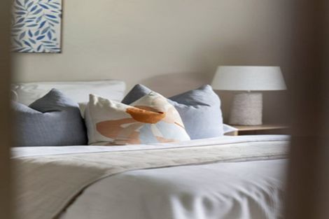 Photo of property in 2/52 Truman Road, Bryndwr, Christchurch, 8053