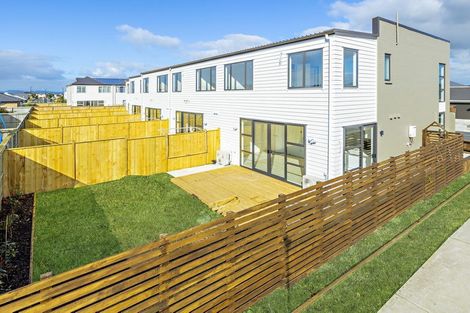 Photo of property in 13 Gum Spear Road, Takanini, 2112