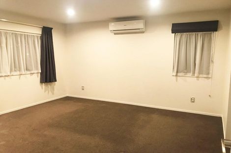 Photo of property in 386 Ormiston Road, Flat Bush, Auckland, 2019
