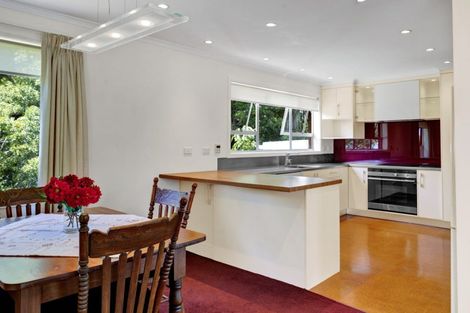 Photo of property in 11-13 Miro Street, Merrilands, New Plymouth, 4312