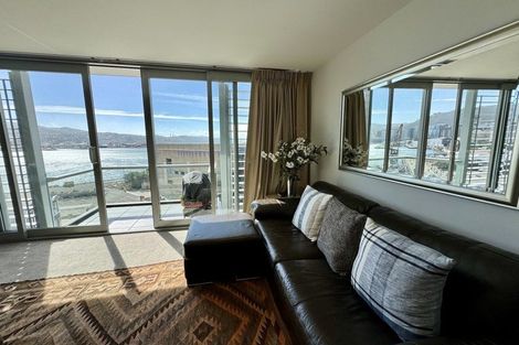 Photo of property in Portal Apartments, 8e/42 Cable Street, Te Aro, Wellington, 6011