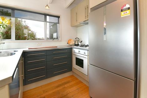 Photo of property in 52a Everard Avenue, Army Bay, Whangaparaoa, 0930