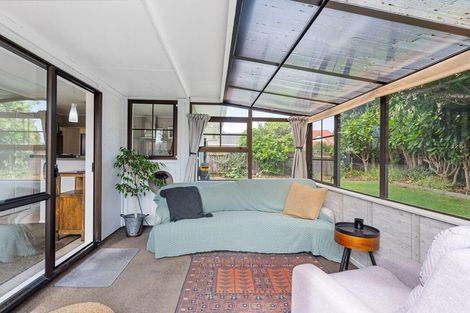 Photo of property in 20 Awanui Drive, Waikanae, 5036