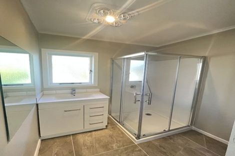 Photo of property in 5 Thompson Terrace, Manurewa, Auckland, 2102