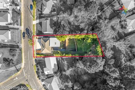 Photo of property in 21 Franklyn Road, Tawa, Wellington, 5028