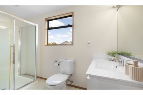 Photo of property in 5 Lancewood Drive, Halswell, Christchurch, 8025