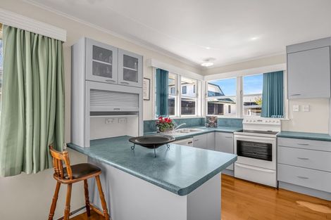 Photo of property in 563 Maunganui Road, Mount Maunganui, 3116