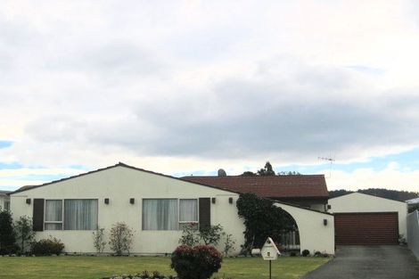 Photo of property in 4 Laurent Place, Greenmeadows, Napier, 4112