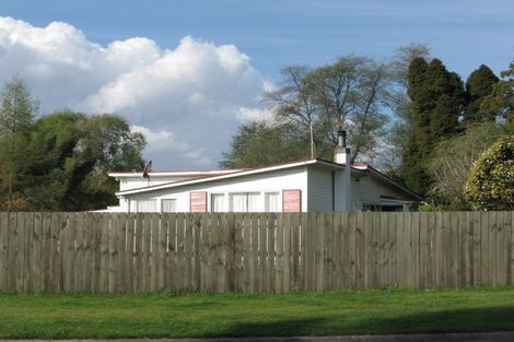 Photo of property in 51 Robinson Avenue, Holdens Bay, Rotorua, 3010