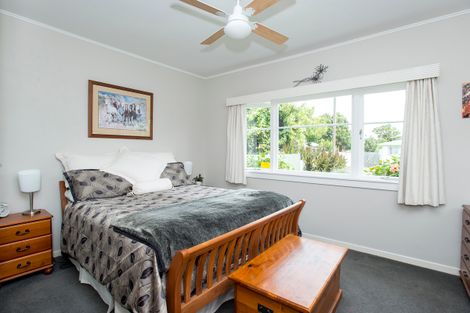 Photo of property in 28 Kara Street, Outer Kaiti, Gisborne, 4010