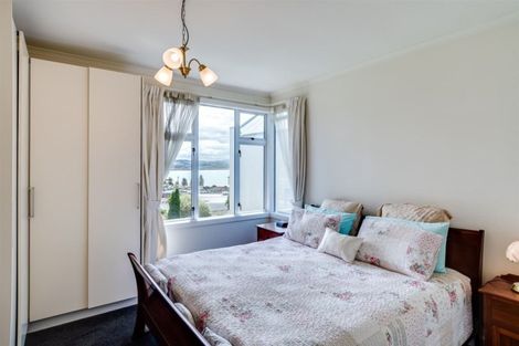 Photo of property in 5 Milton Terrace, Hospital Hill, Napier, 4110