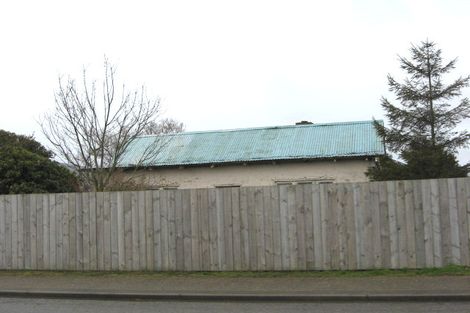 Photo of property in 59 Seaward Road, Edendale, 9825