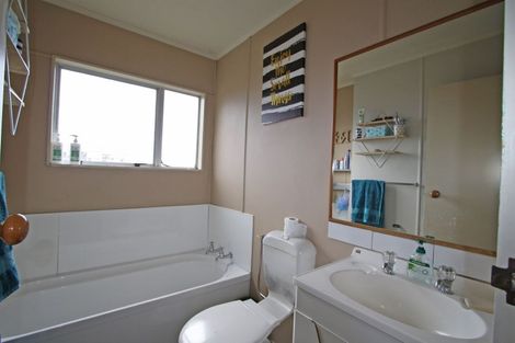 Photo of property in 21 Penrod Drive, Bell Block, New Plymouth, 4312