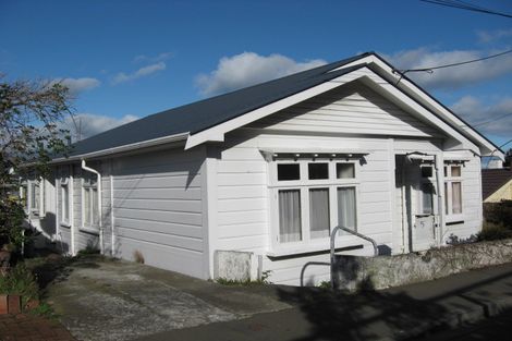 Photo of property in 5 Imperial Terrace, Kilbirnie, Wellington, 6022