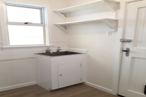 Photo of property in 1 Roto Street, Westown, New Plymouth, 4310