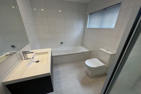 Photo of property in 18 Nganui Avenue, Takanini, 2112