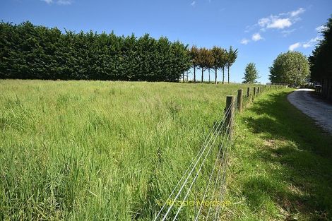 Photo of property in 245 Metcalfe Road, Matakohe, 0593