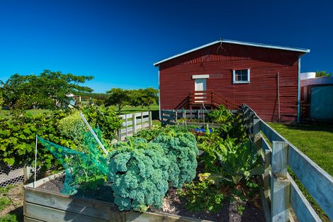 Photo of property in 13 Makaraka Road, Makaraka, Gisborne, 4071