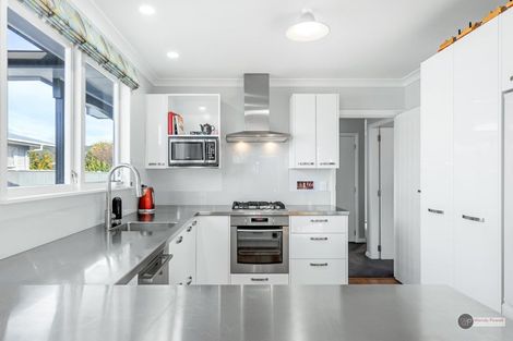 Photo of property in 37a Garden Road, Avalon, Lower Hutt, 5011