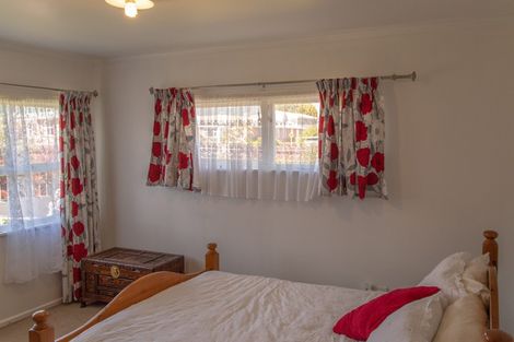 Photo of property in 76 Neale Avenue, Stoke, Nelson, 7011