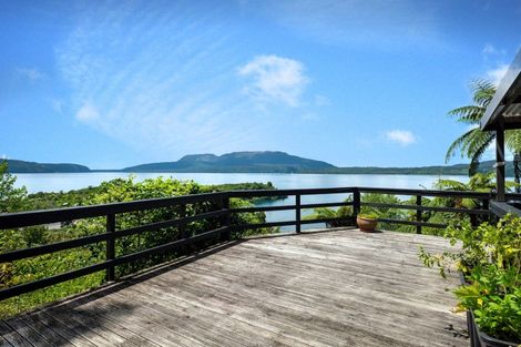 Photo of property in 62 Spencer Road, Lake Tarawera, Rotorua, 3076