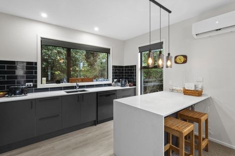 Photo of property in 61a Riverstone Drive, Riverstone Terraces, Upper Hutt, 5018