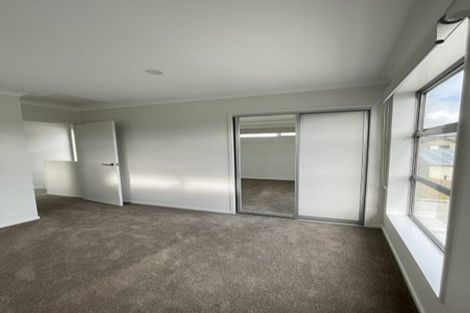 Photo of property in 28a Yeovil Road, Te Atatu Peninsula, Auckland, 0610
