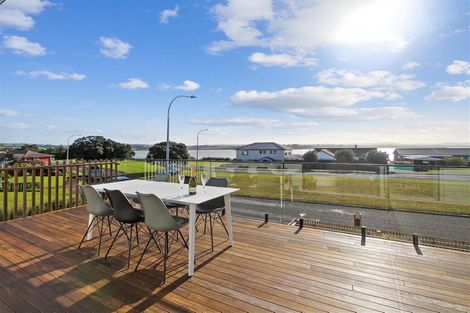 Photo of property in 172 Torkar Road, Clarks Beach, 2122