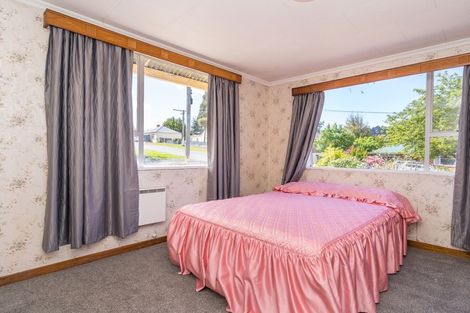 Photo of property in 14 Neill Street, Green Island, Dunedin, 9018