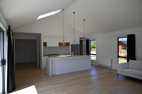 Photo of property in 4 Polperro Court, Jacks Point, Queenstown, 9371