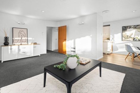 Photo of property in 1/18 Dumfries Drive, Hei Hei, Christchurch, 8042