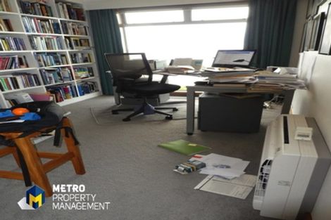 Photo of property in 68 Cliffs Road, Saint Clair, Dunedin, 9012