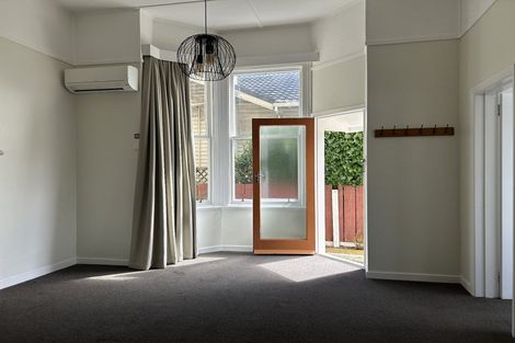 Photo of property in 280 Adelaide Road, Newtown, Wellington, 6021