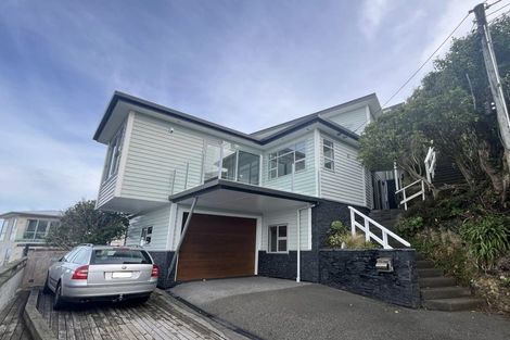 Photo of property in 118a Nicholson Road, Khandallah, Wellington, 6035