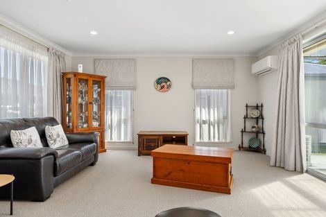 Photo of property in 3 Holly Way, Tahunanui, Nelson, 7011