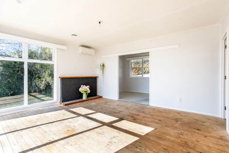 Photo of property in 20 Rata Street, Helensville, 0800