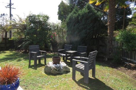 Photo of property in 15 Grey Road, Reefton, 7830