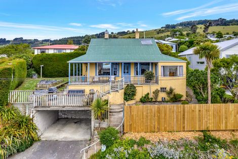 Photo of property in 42 Marion Street, Macandrew Bay, Dunedin, 9014