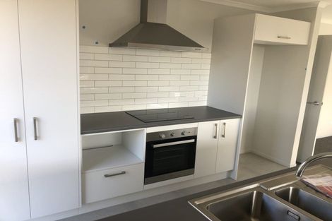 Photo of property in 6 Albatross Lane, Welcome Bay, Tauranga, 3112