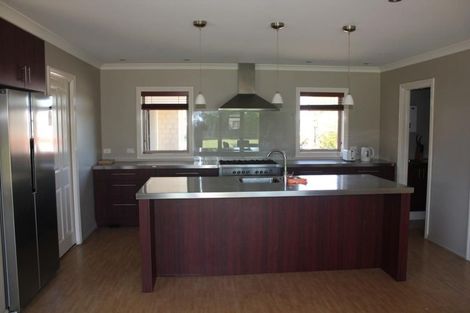 Photo of property in 28 Devine Drive, Rolleston, Christchurch, 7678