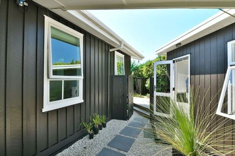 Photo of property in 21 Laurence Street, Manly, Whangaparaoa, 0930