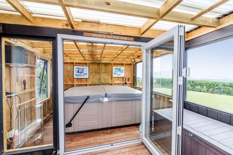 Photo of property in 185 Govan Wilson Road, Whangaripo, Warkworth, 0985