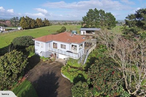 Photo of property in 31 Cameron Road, Waiuku, 2681