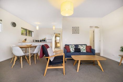 Photo of property in 129a Wynyard Crescent, Fernhill, Queenstown, 9300