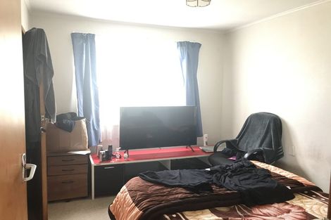 Photo of property in 2/6 Snell Avenue, Papakura, 2110