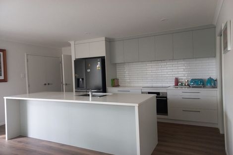 Photo of property in 78 Waituarua Drive, Takanini, Auckland, 2112