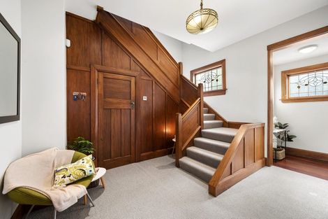 Photo of property in 29 Grant Road, Thorndon, Wellington, 6011